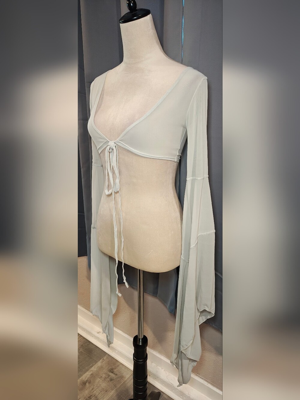 Darker Wavs Sheer Tie Front Festival Crop Top w Dramatic Fairy Bell Sleeves. - Picture 3 of 10